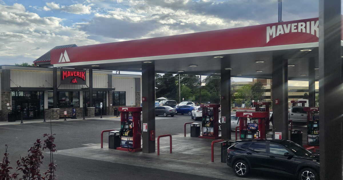 Neighborhood advocates celebrate as city denies new gas station