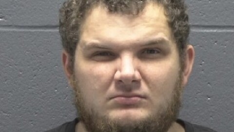 Austin Lee Dill, 29