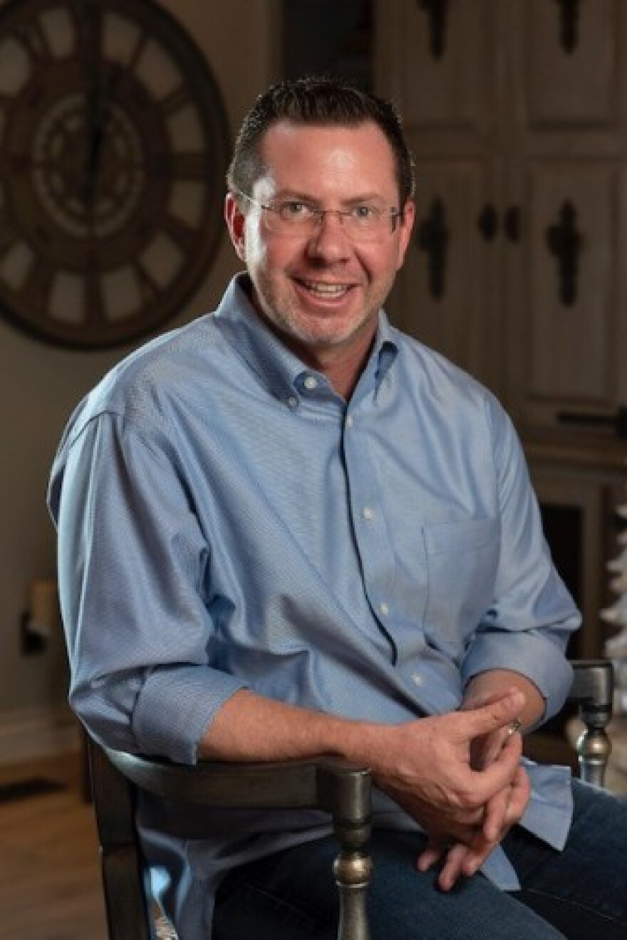 Kris Steele.