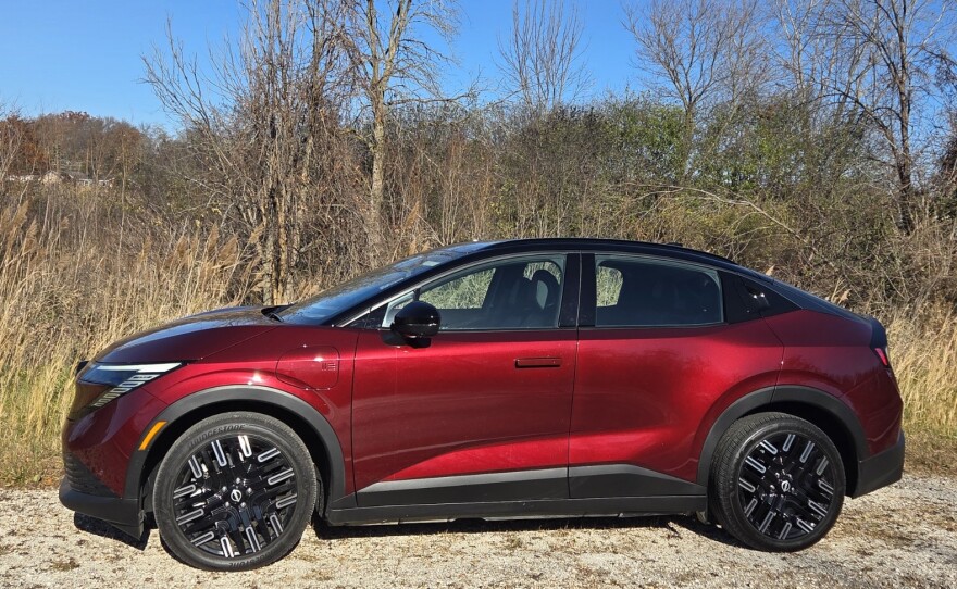 2026 Nissan Leaf Platinum+ profile