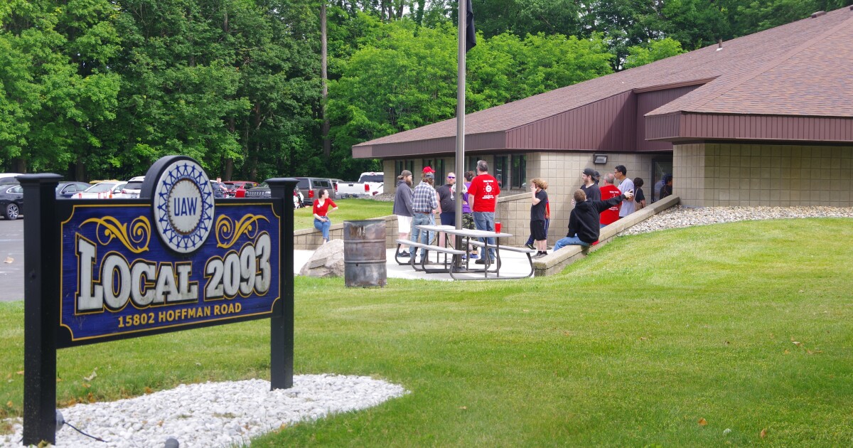The UAW ratifies a contract with American Axle in Three Rivers, ending a nearly two-week strike