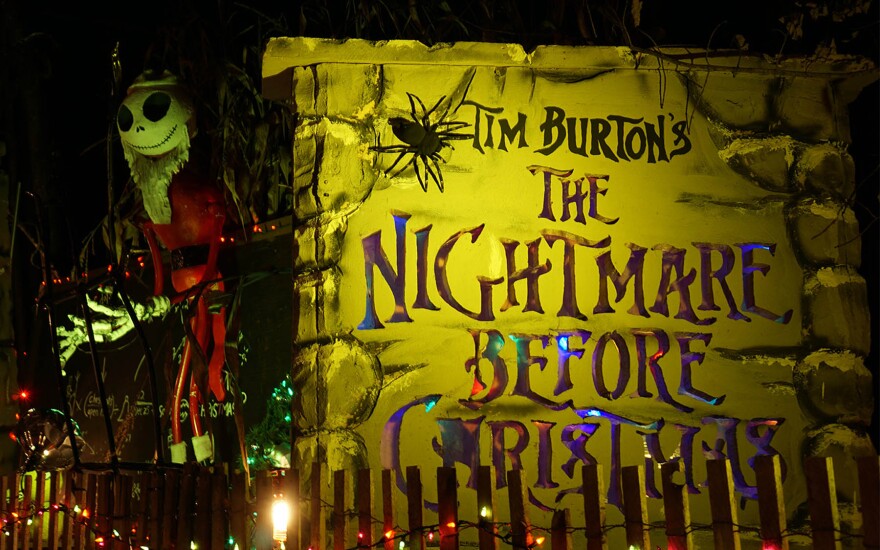 Enjoy the Festival of Lights at Woodloch via a wagon ride.