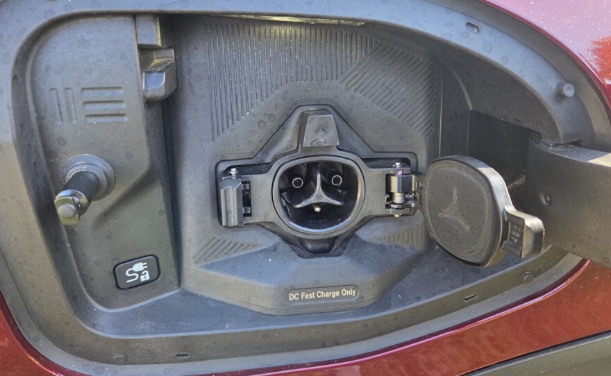 2026 Nissan Leaf Platinum+ tesla plug in