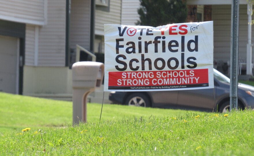 Vote "Yes" for Fairfield Schools yard sign.