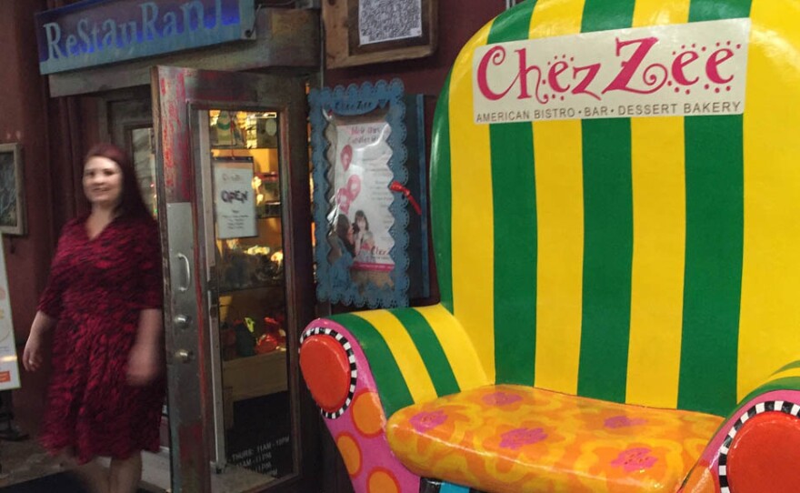 The Chez Zee sculpture can be seen off Balcones Drive in North Austin .