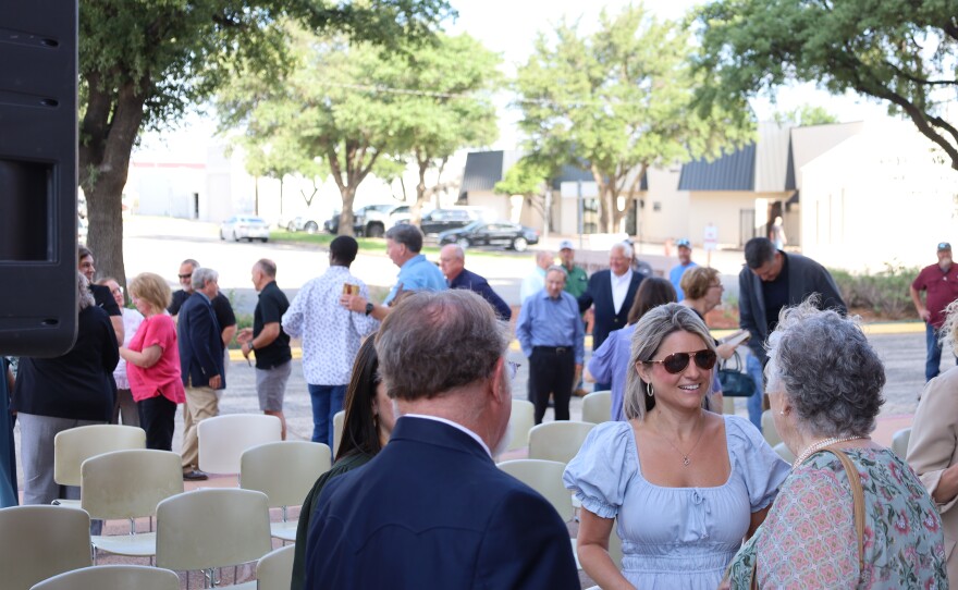 Crowd at the Plaque Dedication Ceremony. Photo by Allison Diaz.