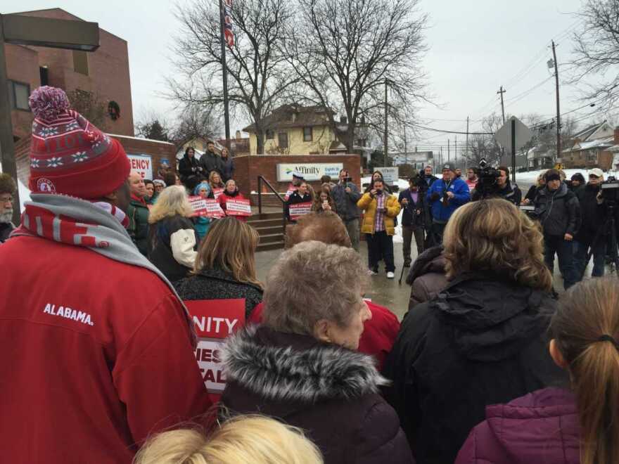 Affinity Medical Center closing protested 