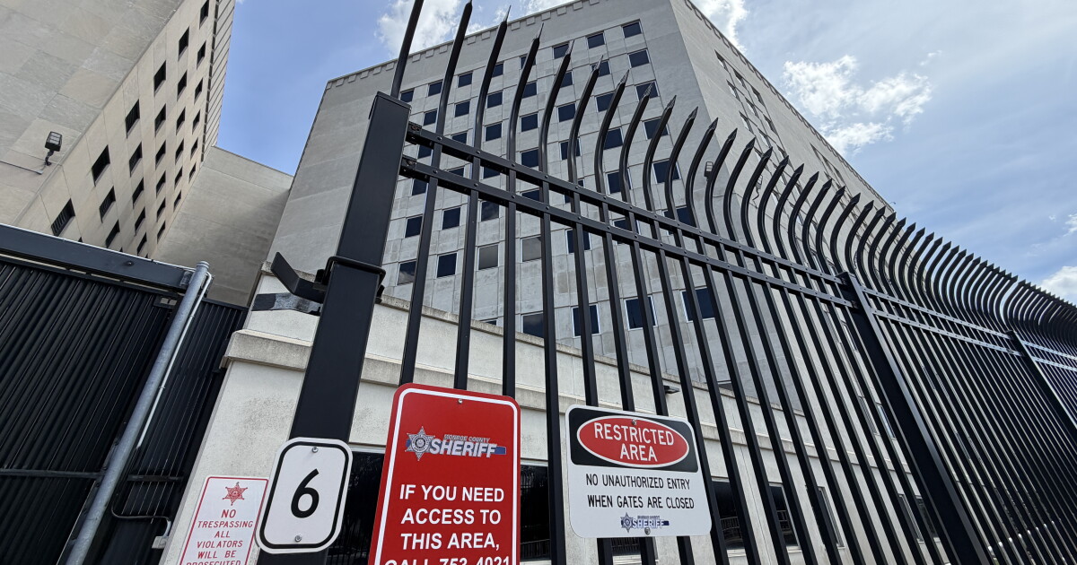 State directive to investigate jailhouse medical provider has no timeline, lacks enforcement