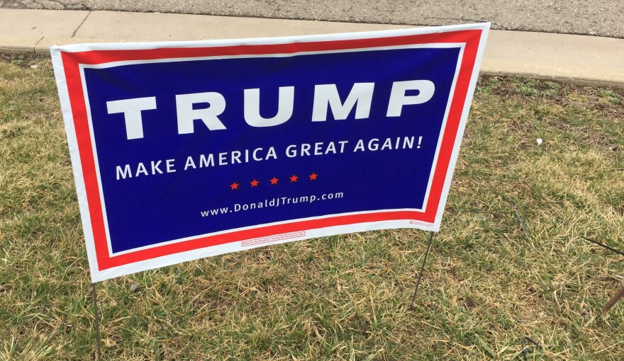 Trump sign