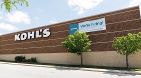 Kohl's hiring sign