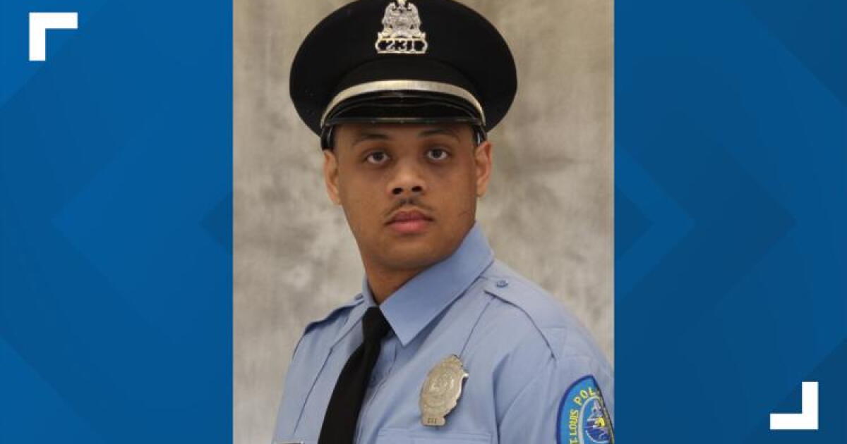 St. Louis Police Officer Shot In The Head Saturday Dies From His ...