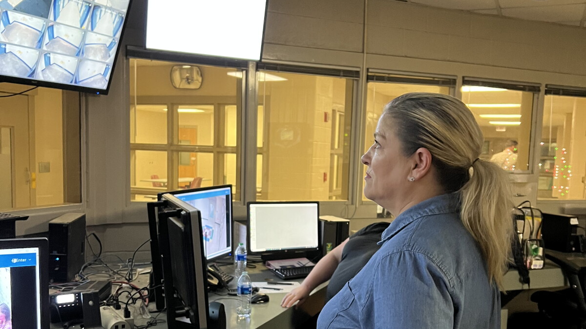 How the mental health system affects North Carolina's jails and the people that work there - Vimarsana News