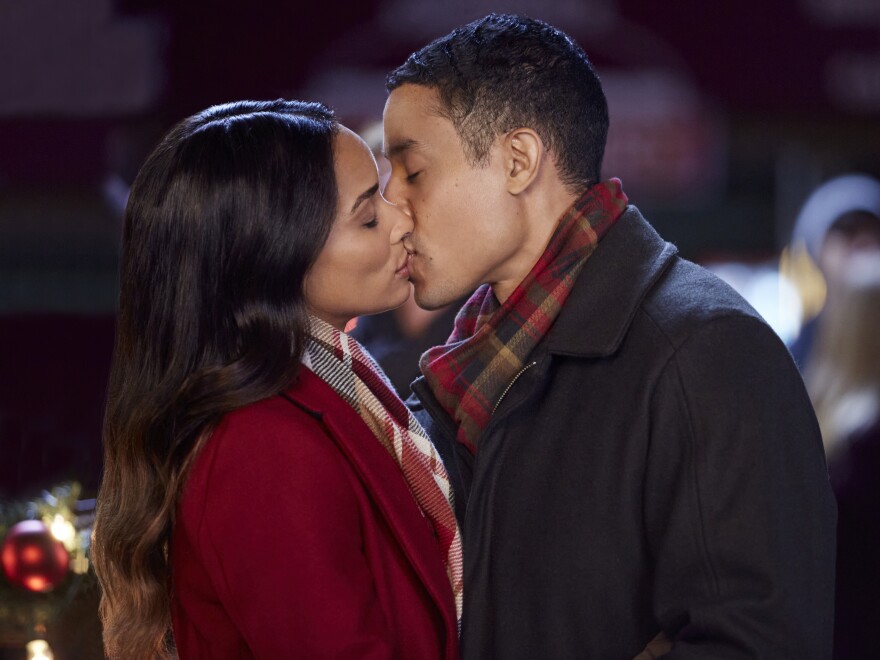 Rochelle Aytes and Mark Taylor star in one of the Hallmark Channel's many new holiday romcoms, <em>A Christmas Tree Grows in Colorado</em>.