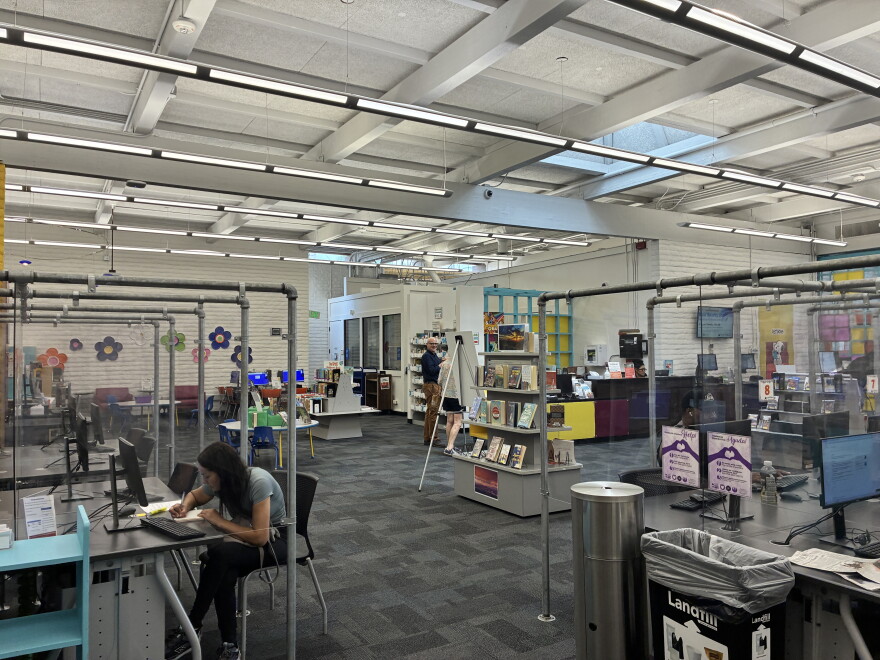 The interior of the Acacia Library, which is largely unchanged — the computers are, however, a more recent addition.