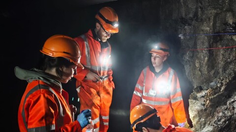 Emeline Vidal, top right, a postdoctoral scientist in Emil Ruff’s lab at MBL, sampling fracture fluids deep beneath the Gotthard massif in the Swiss Alps. With a team of colleagues from ETH Zürich and SDU Denmark, Vidal studies microbes that can thrive in these extremely energy-depleted environments. Together the researchers investigate whether the microbes can produce dark oxygen.