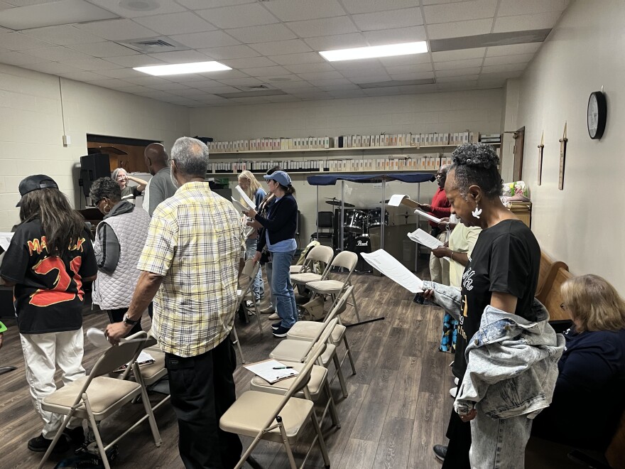 Charlotte Symphony Orchestra and Roof Above are teaming up for a performance this weekend that aims to bring awareness to the experiences of those unhoused.