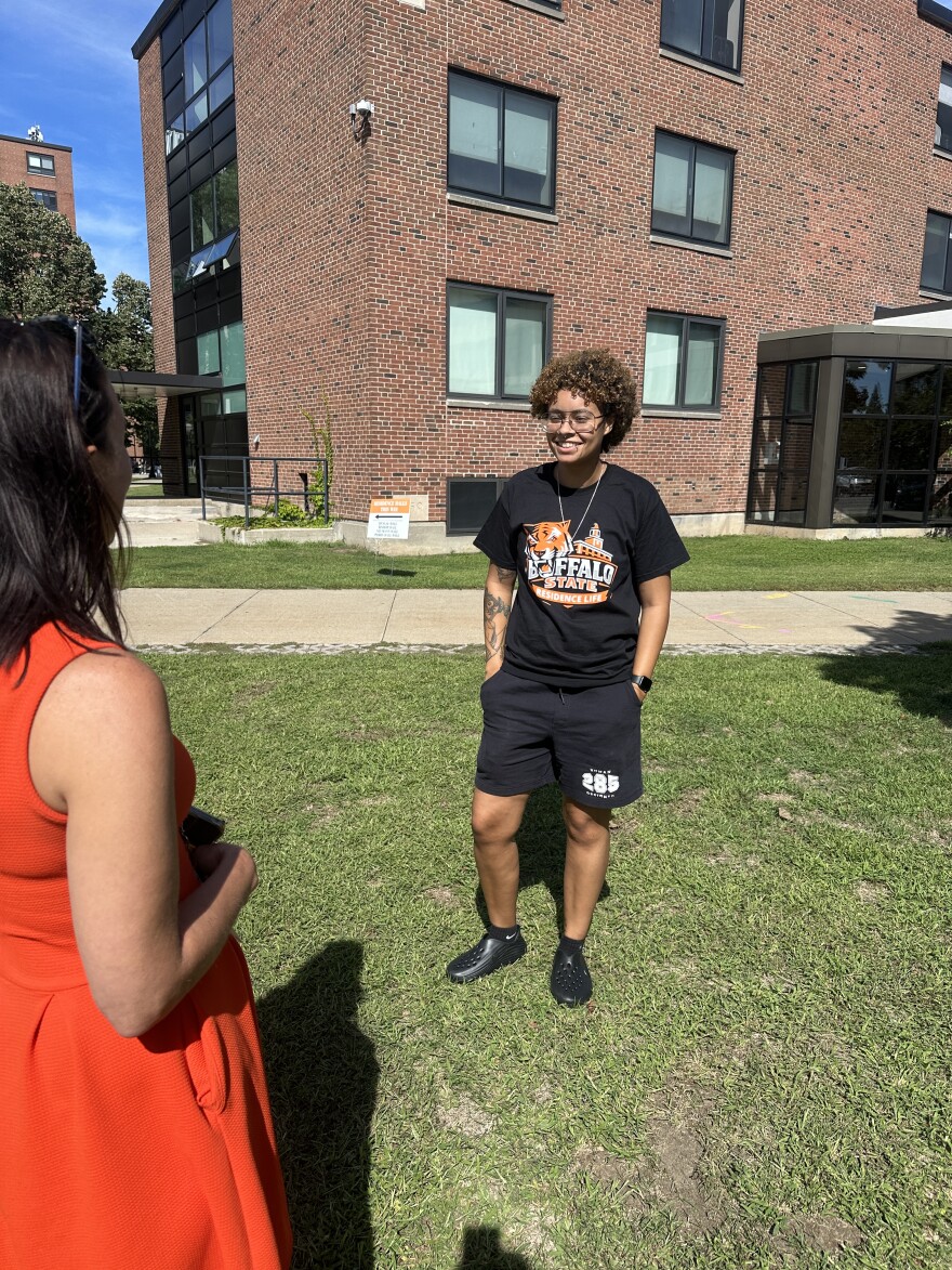 Senior Haley McCarter arrives on campus.