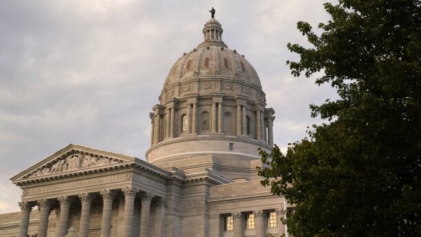 Missouri House adopts stricter dress code for female lawmakers