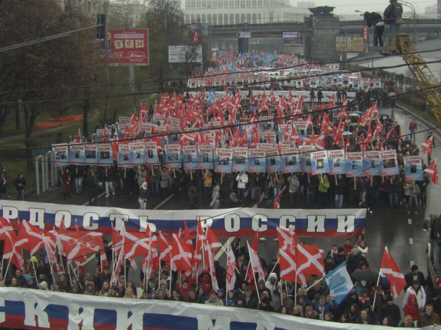 By 2007, the Nashi youth movement had 120,000 members between the ages of 17 and 25.