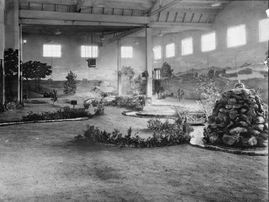 An indoor miniature course at the YMCA in Warren, Pa., circa 1935.