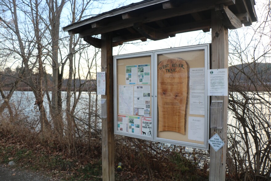 A kiosk at the West River Trailhead