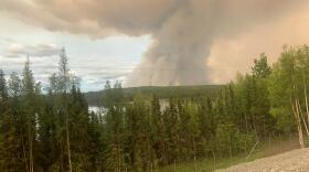Smoke column from Swan Lake Fire (Photo via National Wildfire Coordinating Group)