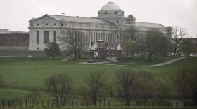 The United States Penitentiary in Leavenworth, Kansas is a medium security facility housing men. (Julie Denesha/Getty Images)