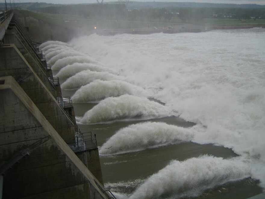 YANKTON, S.D. – Gavins Point Dam releases 150,000 cubic feet per second of water June 14, 2011, a record that more than doubles the previous high release.