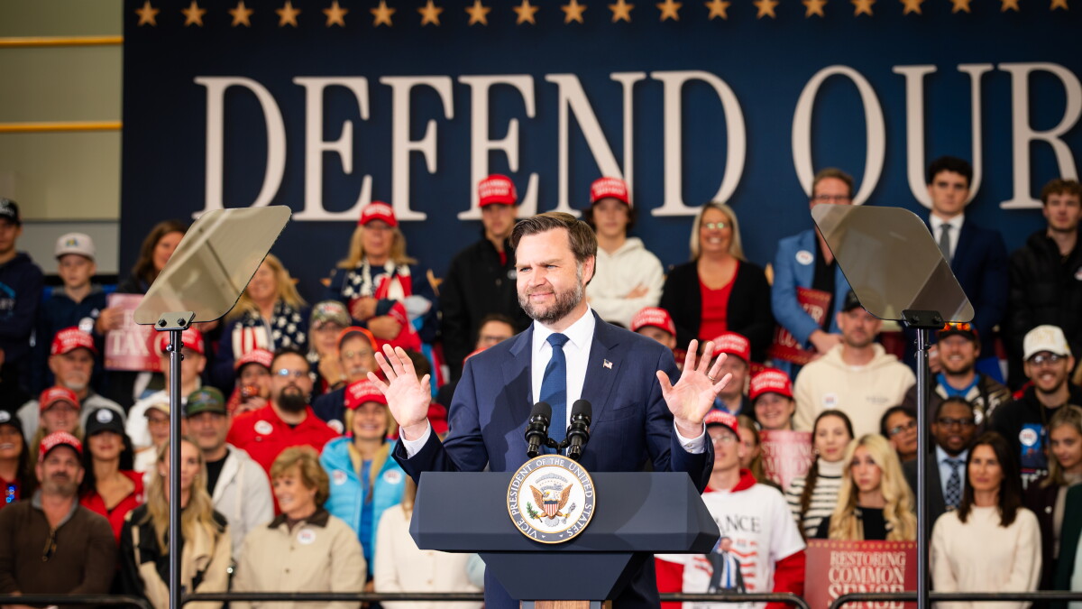VP Vance focuses on Rogers versus El-Sayed Senate race at Livingston County Republican rally