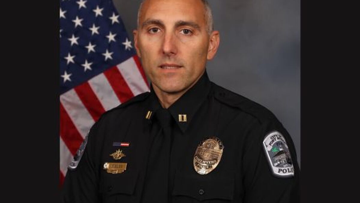 Internal candidate Jason Fields appointed Fort Myers police chief - Vimarsana News