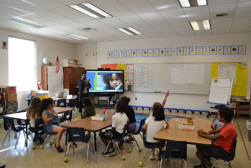 A report by the North Carolina House Select Committee on Education Reform recommends that the General Assembly make changes to teacher compensation and the school performance grades model. AMY DIAZ/WFDD