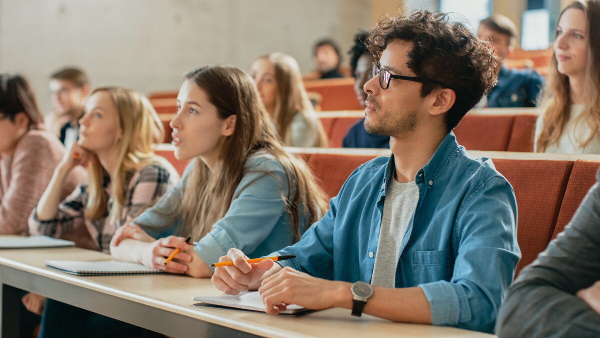Lower-income students see higher tuition than higher-income peers - Vimarsana News