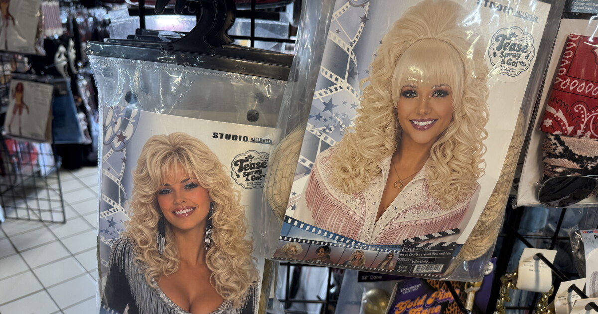 Harygul's Halloween Superstore sees trend in Dolly Parton costumes