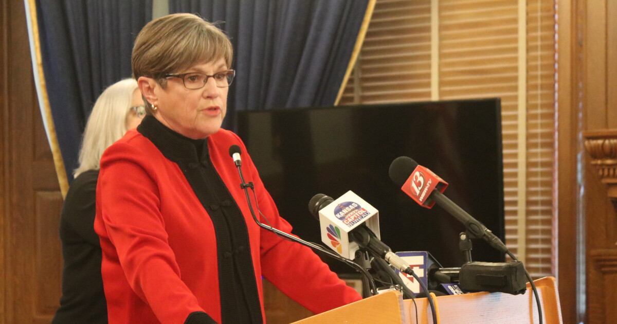 Kansas Gov. Laura Kelly vetoes Republicans’ flat income tax plan | KCUR ...