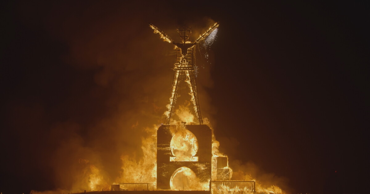 CA Wildfire Update / 'The Man Will Burn' Filmmakers on Burning Man at 40 / Dancer Khala Brannigan's 'Maura'