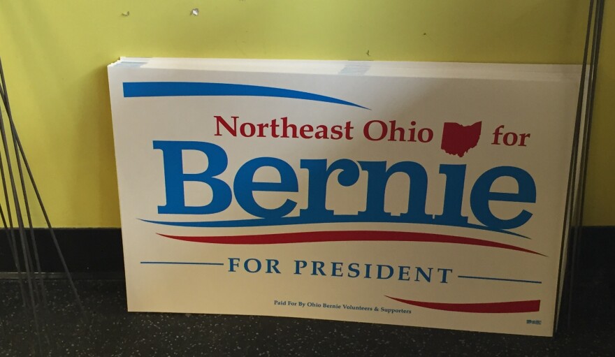 Bernie Sanders signs
