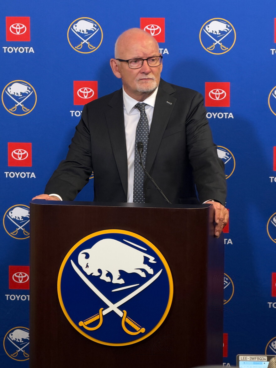 Lindy Ruff meets the media after Buffalo's 4-3 win over Chicago