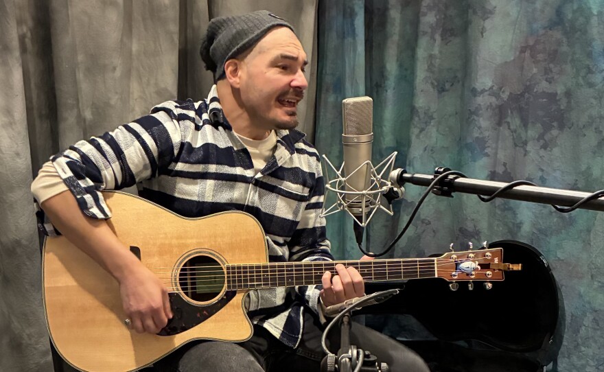 Lucio Barbarino at WEXT Radio