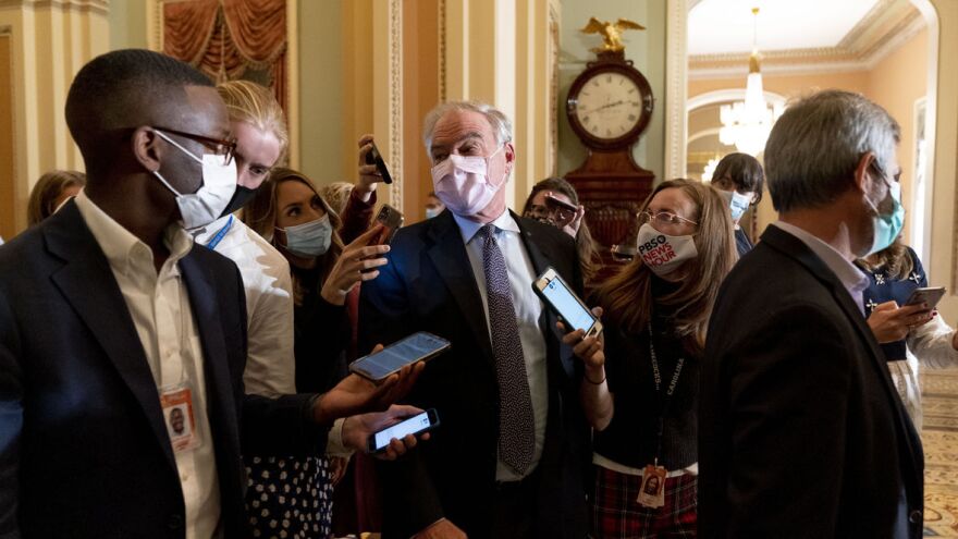 Andrew Harnik/AP