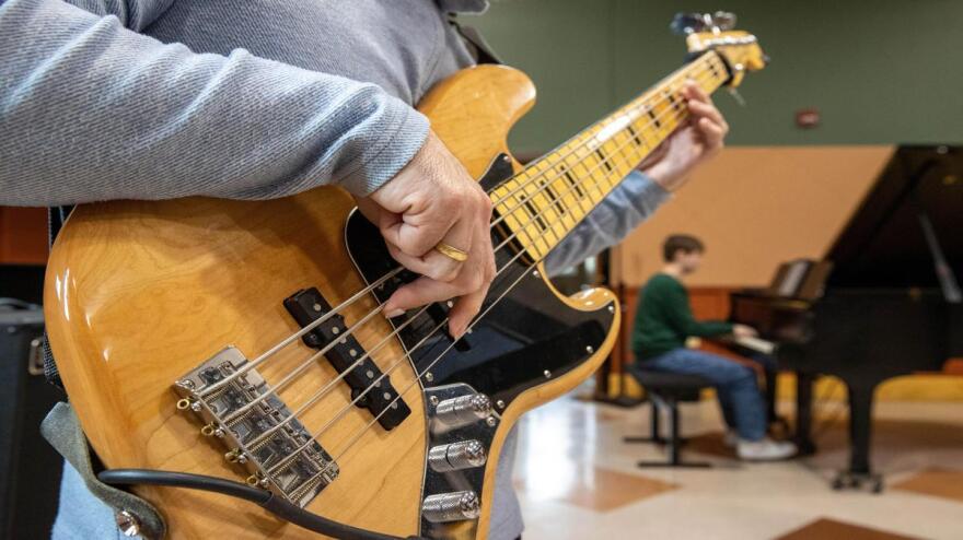 Jazz Appreciation - Jazz band practice UCM-7088