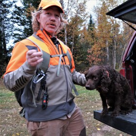Otto gets Aldo ready before the hunt.