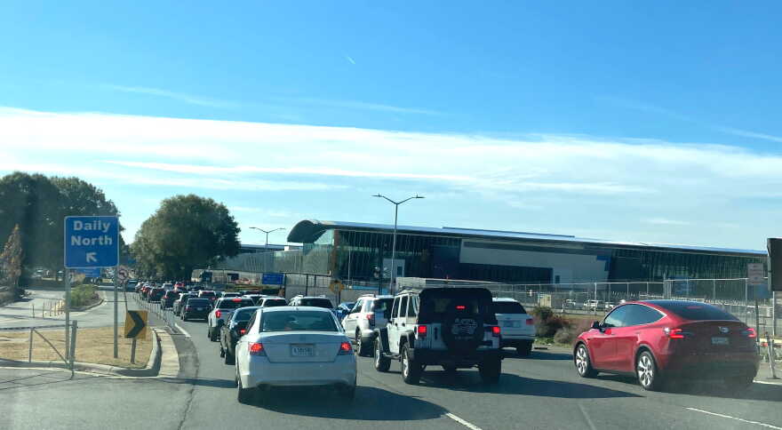 Line of cars going to the airport