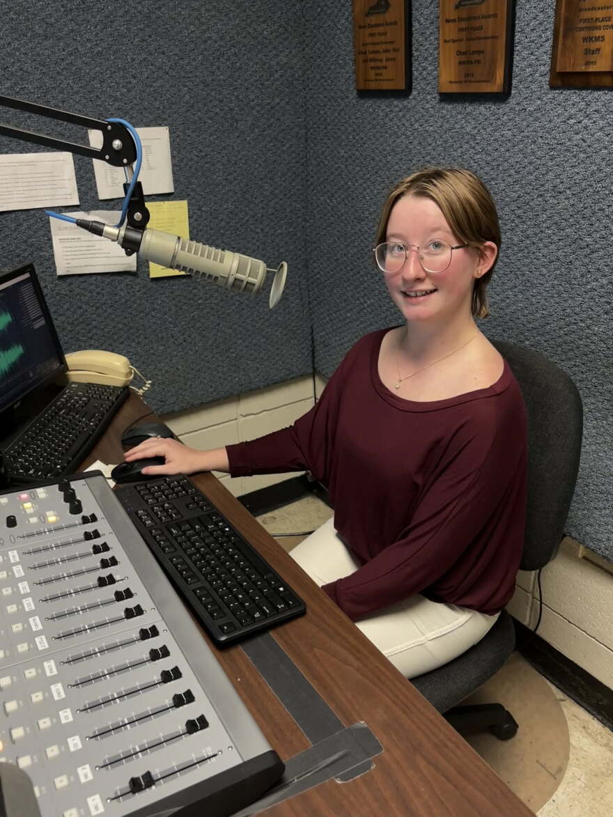 Annabelle Massa received first place in the Kentucky Broadcasters Association's College Radio Newscast/Coverage category for a local newscast she hosted during All Things Considered in March 2026.