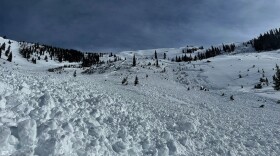 A photo from the Colorado Avalanche Information Center’s final report on a fatal Maroon Bowl avalanche shows debris from a view looking up toward the ridgeline. 