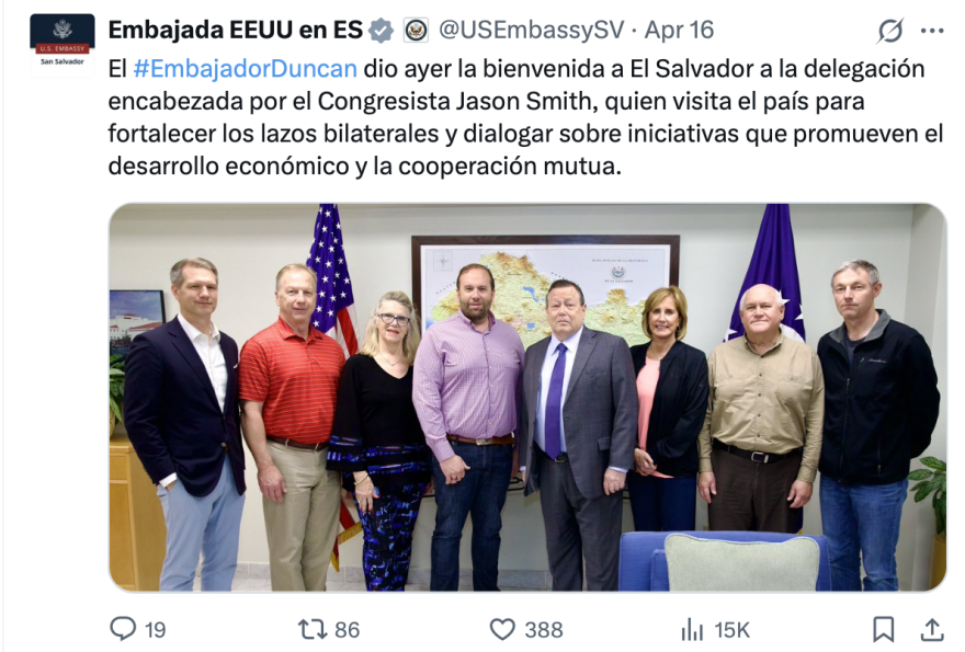 A post on X from Embajada EEUU en ES, an account verified as belonging to the U.S. Embassy in El Salvador.