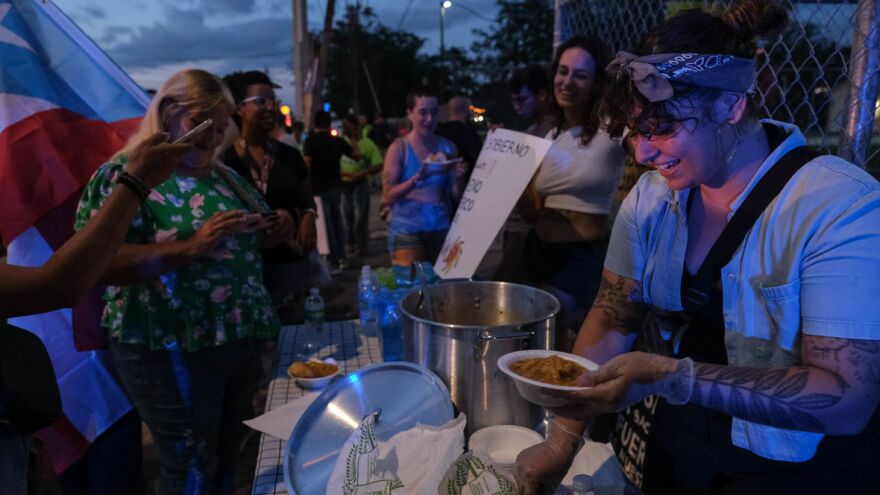 Gabriella N. Báez para NPR