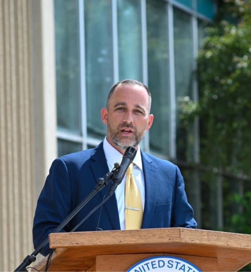 Clinton Mayor Scott Maddasion