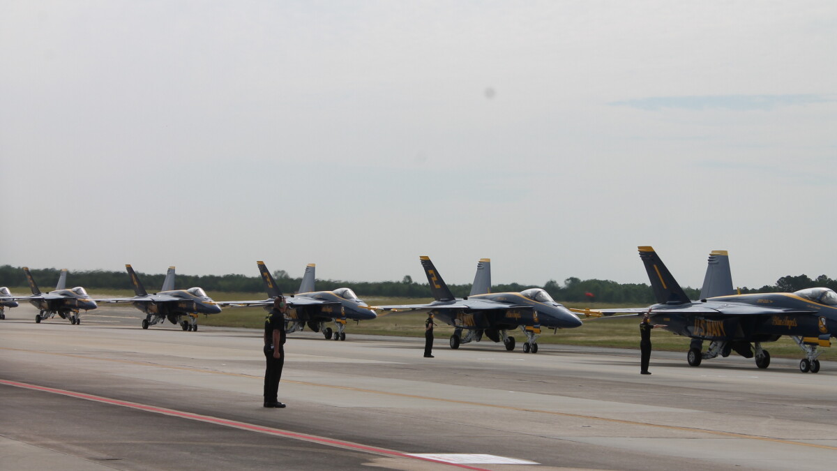Blue Angels return to headline Wings Over Wayne at Seymour Johnson AFB this weekend - Vimarsana News