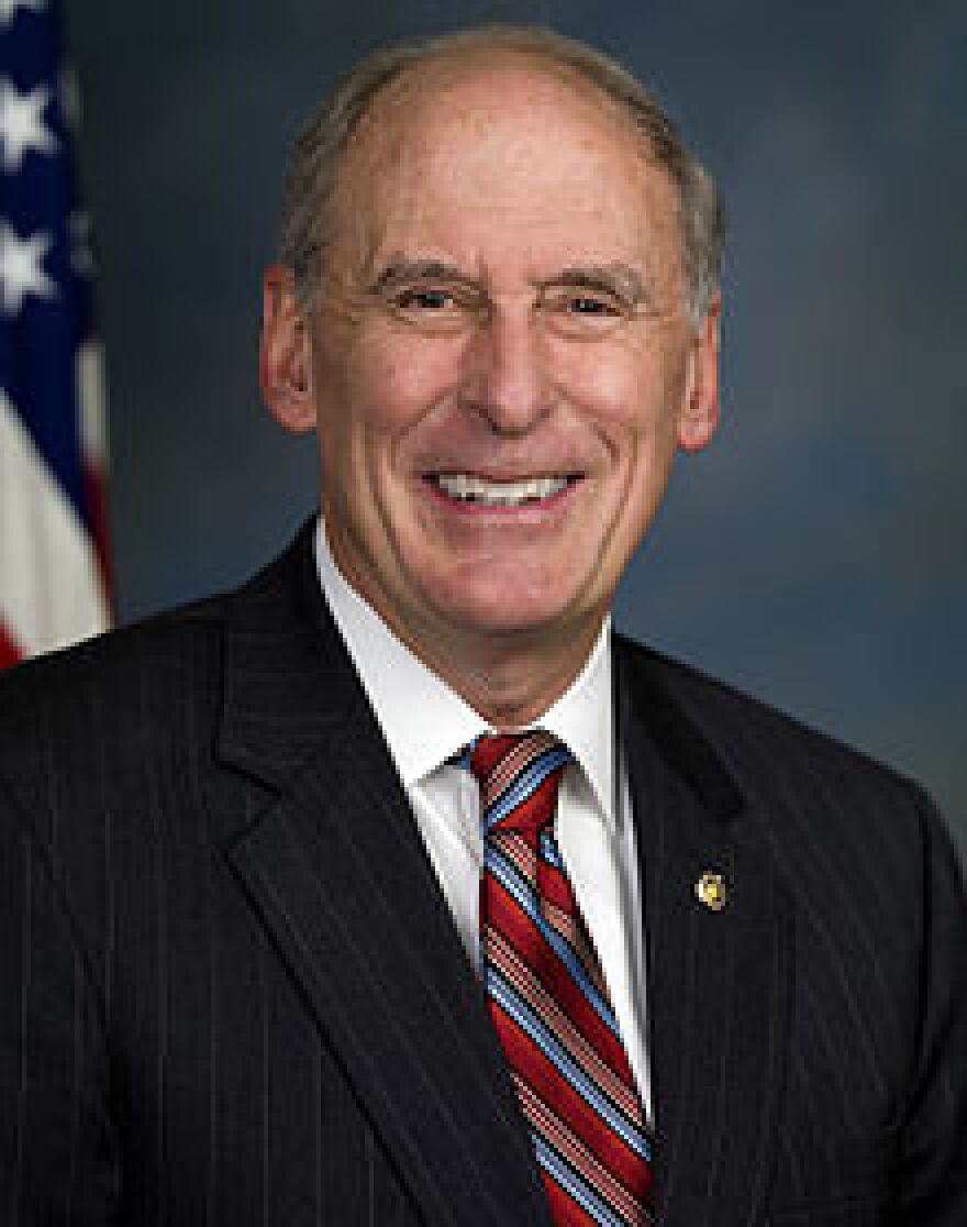 220px-Dan_Coats_official_portrait_112th_Congress.jpg