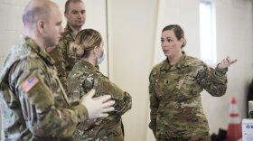 Guardsmen talk